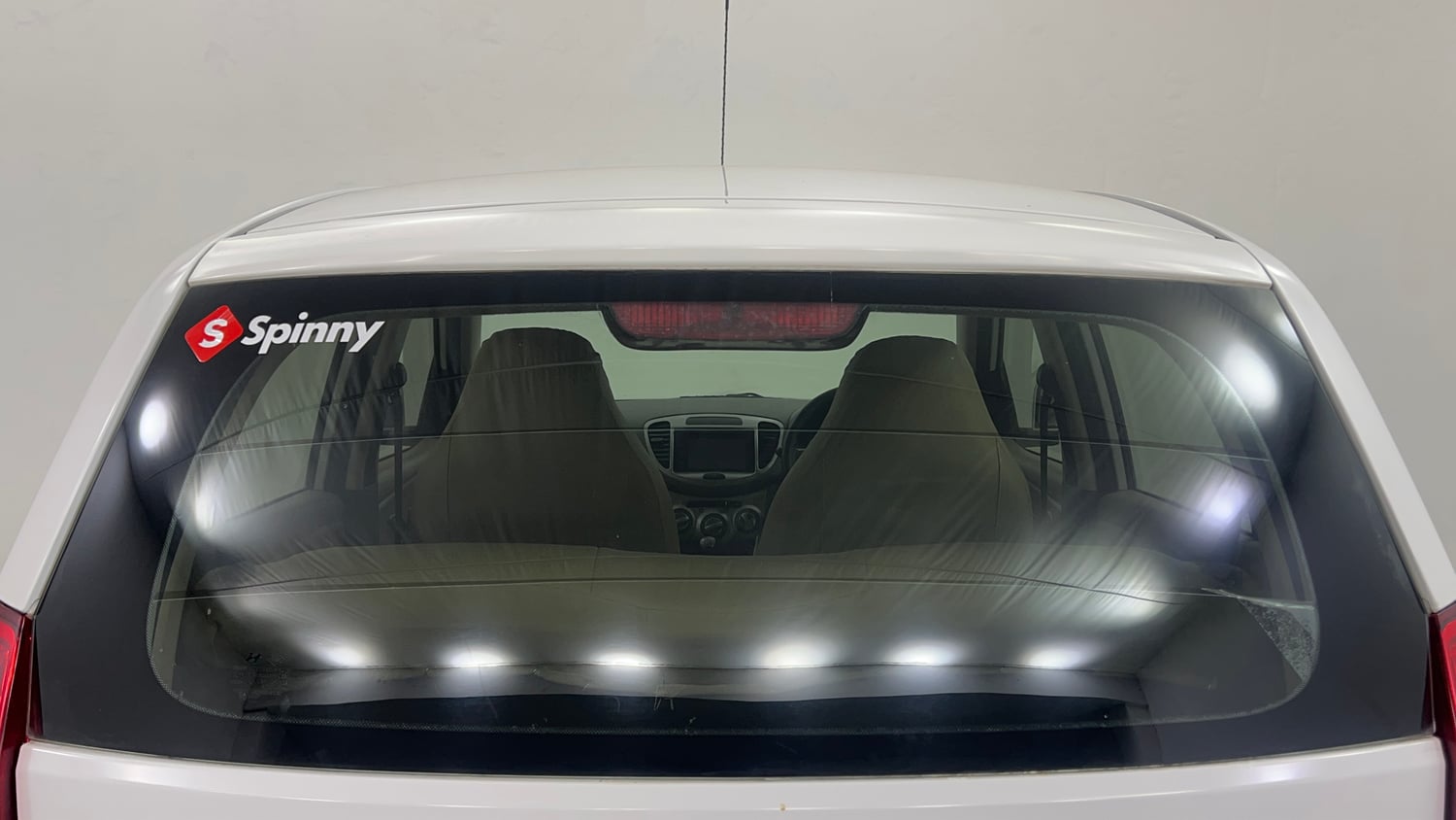 Used 2015 Hyundai i10 Magna 1.1 iRDE2 Petrol Manual exterior BACK WINDSHIELD VIEW