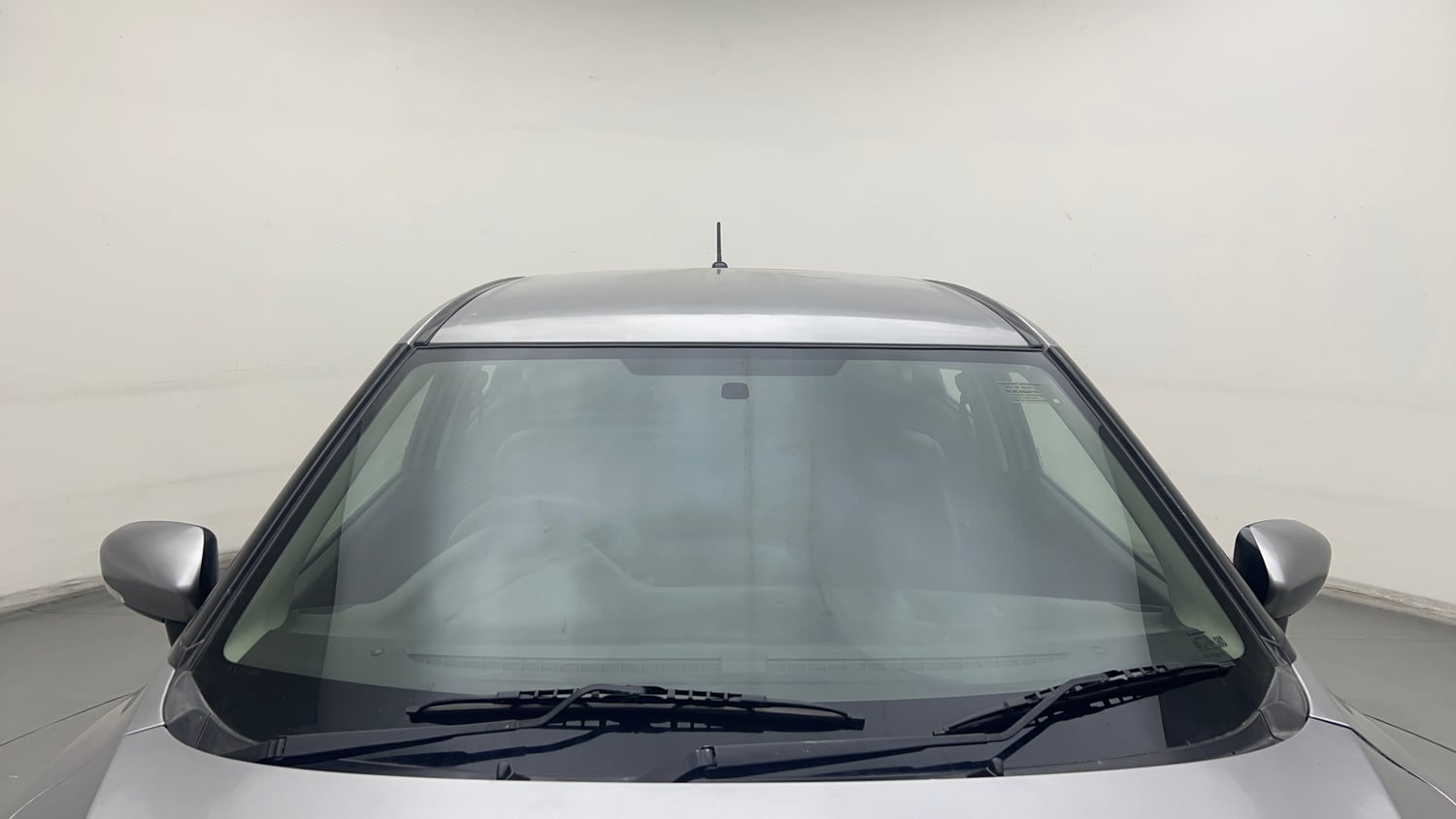 Used 2017 Maruti Suzuki Baleno Delta 1.2 Petrol Manual exterior FRONT WINDSHIELD VIEW