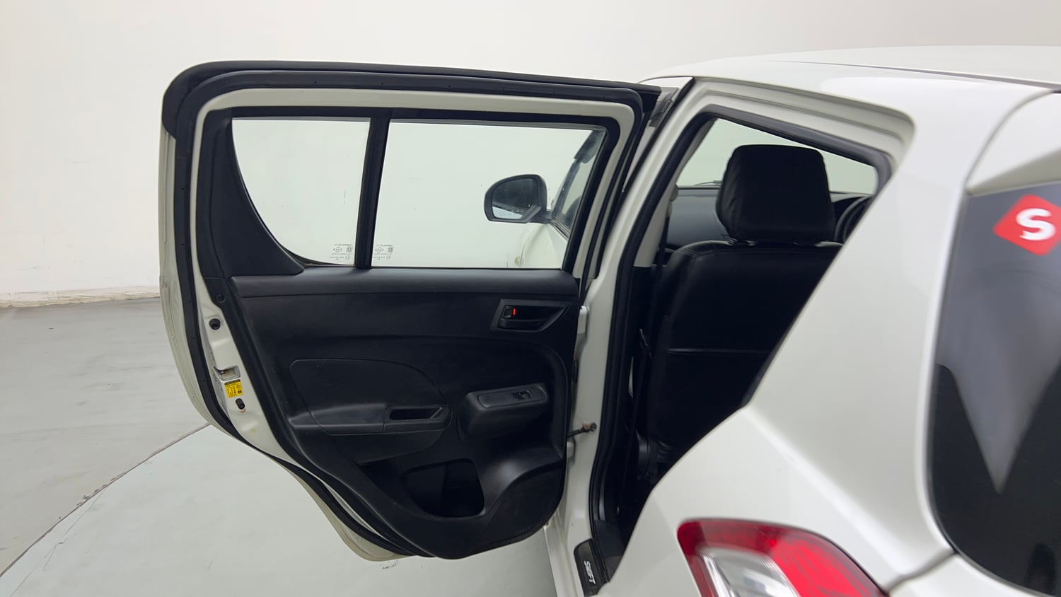 Used 2016 Maruti Suzuki Swift Lxi (O) Petrol Manual interior LEFT REAR DOOR OPEN VIEW