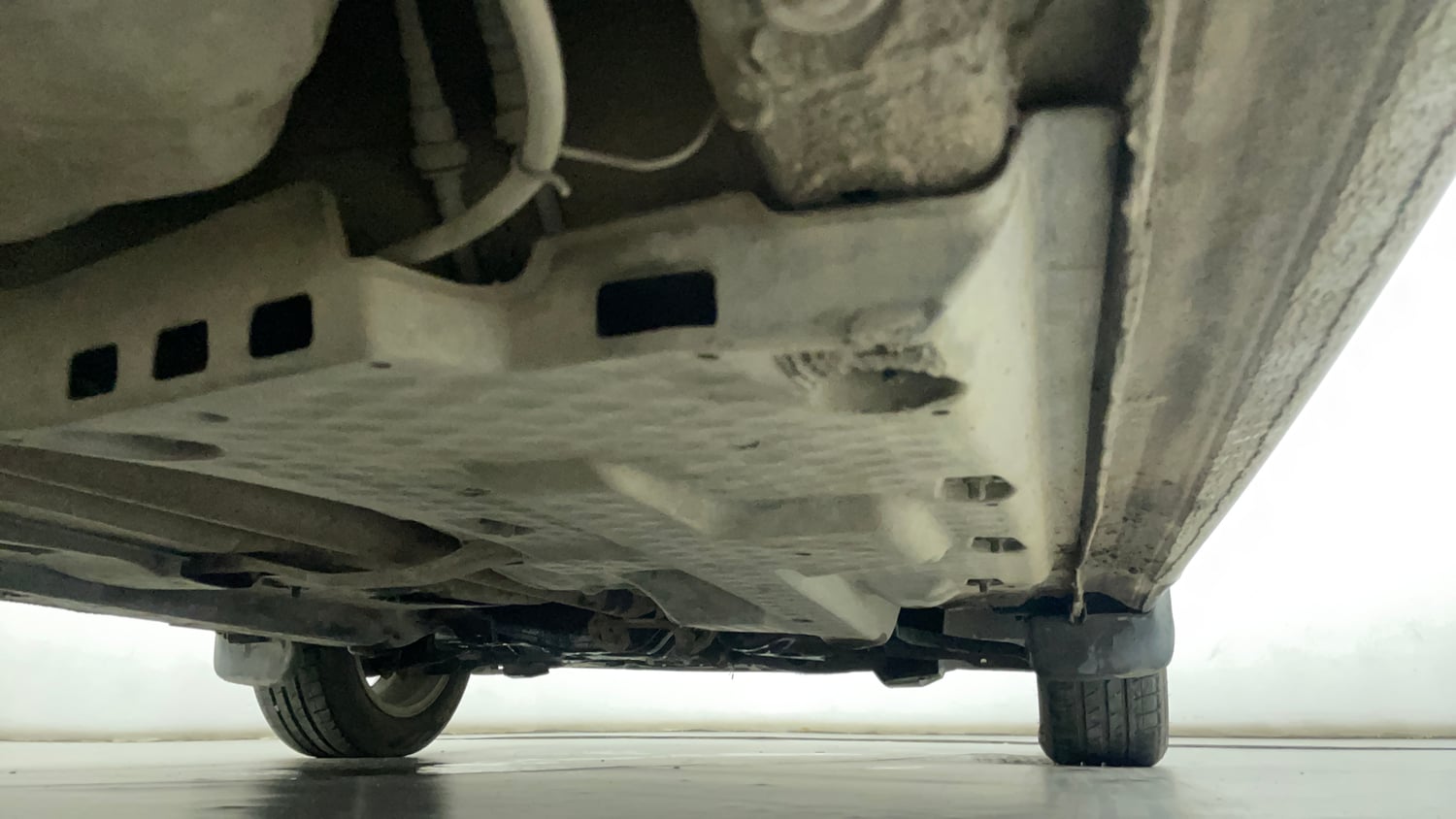 Used 2016 Volkswagen Polo Highline1.5L (D) Diesel Manual extra REAR RIGHT UNDERBODY VIEW