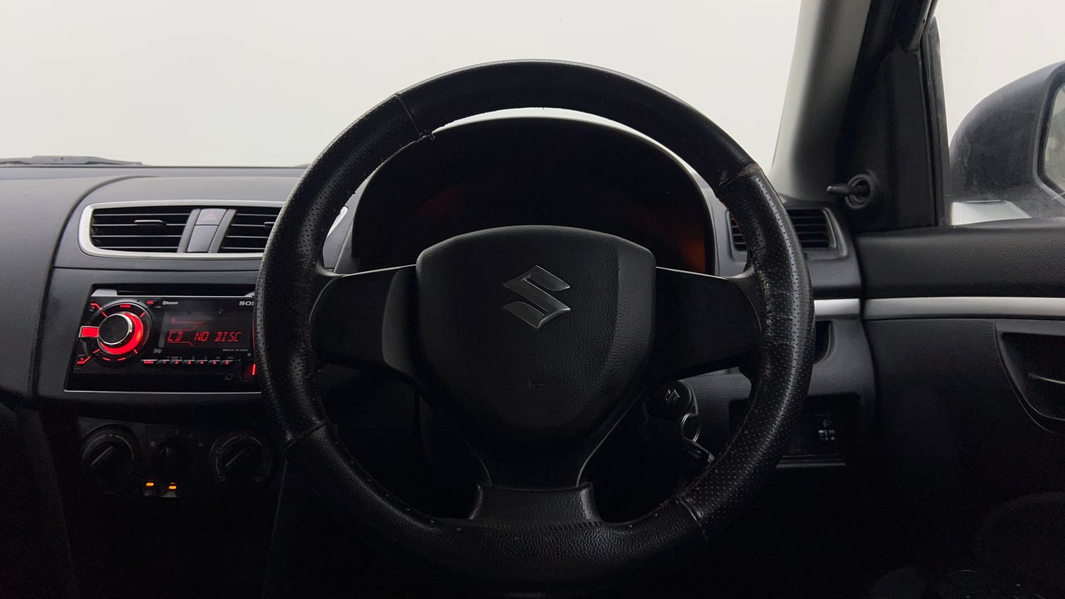 Used 2016 Maruti Suzuki Swift Lxi (O) Petrol Manual interior STEERING VIEW