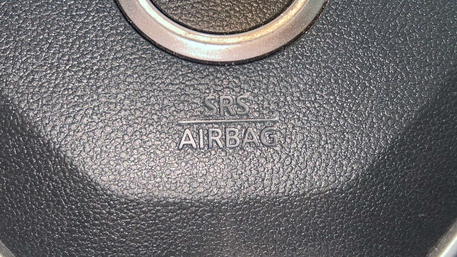 Used 2022 Nissan Magnite XV Turbo Petrol Manual top_features Airbags