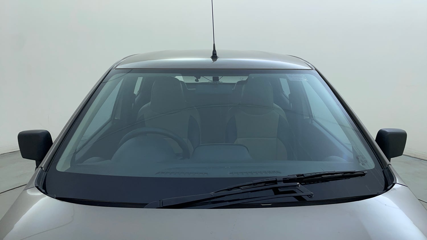 Used 2016 Renault Kwid RXL Petrol Manual exterior FRONT WINDSHIELD VIEW