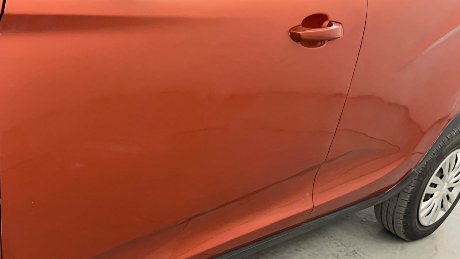 Used 2016 Mahindra KUV100 K4 5 STR Petrol Manual dents MINOR SCRATCH