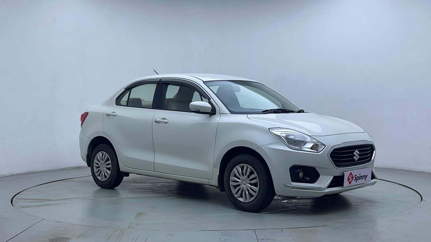 Used 2020 Maruti Suzuki Dzire VXi Petrol Manual exterior RIGHT FRONT CORNER VIEW