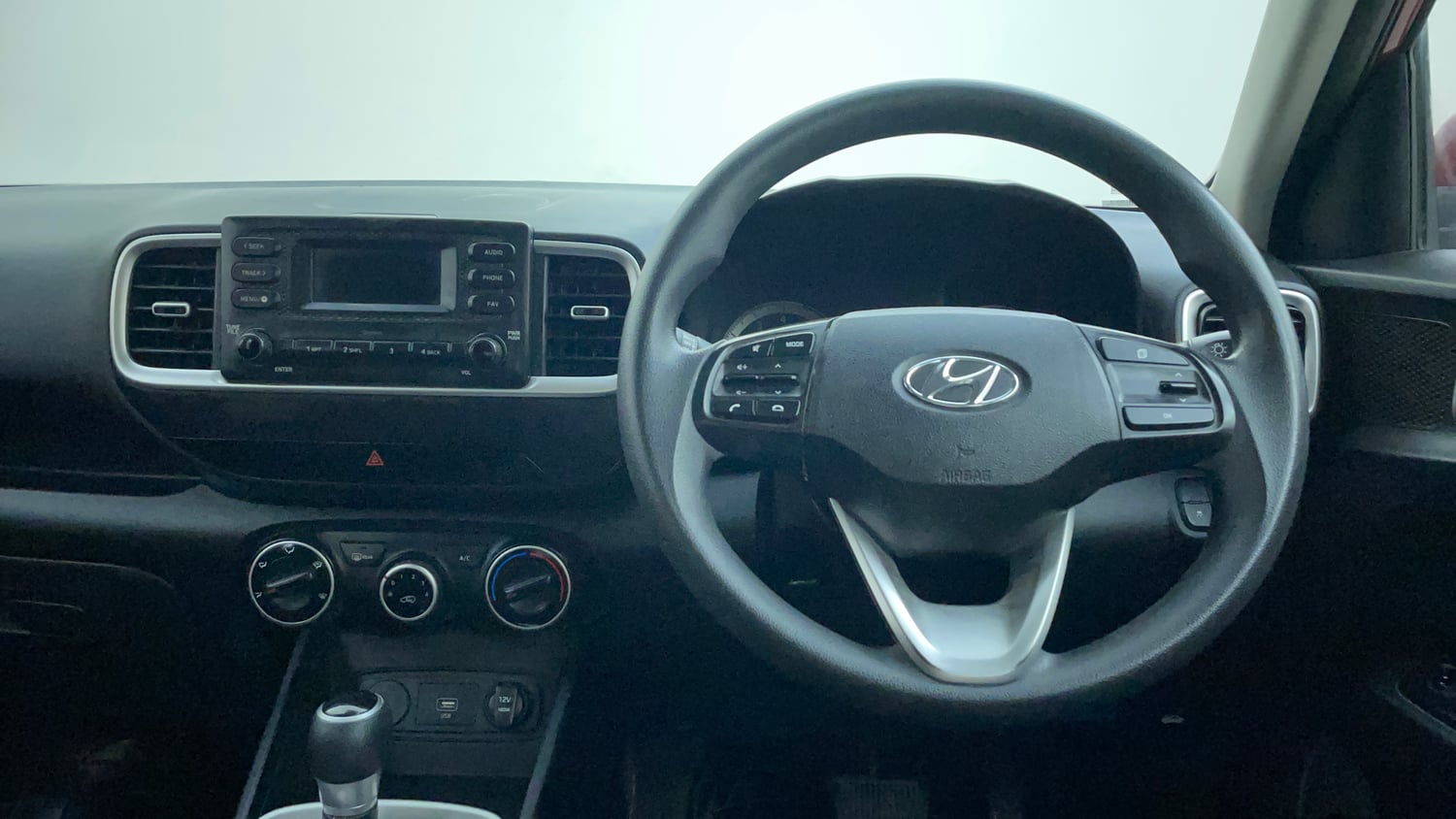 Used 2019 hyundai Venue S 1.0 AT Turbo Petrol Petrol Automatic interior STEERING VIEW