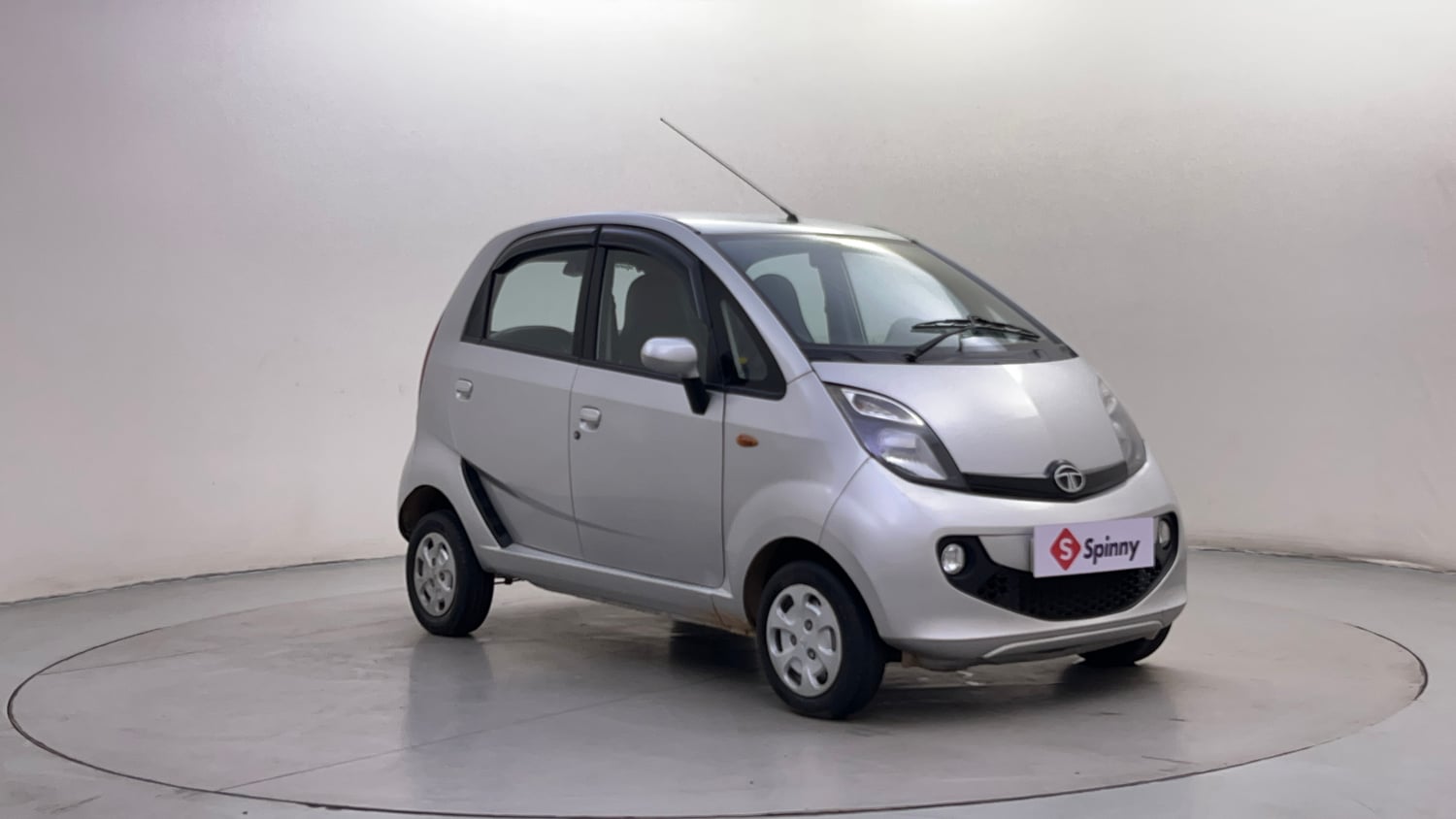 Used 2016 Tata Nano Twist XTA Petrol Automatic exterior RIGHT FRONT CORNER VIEW