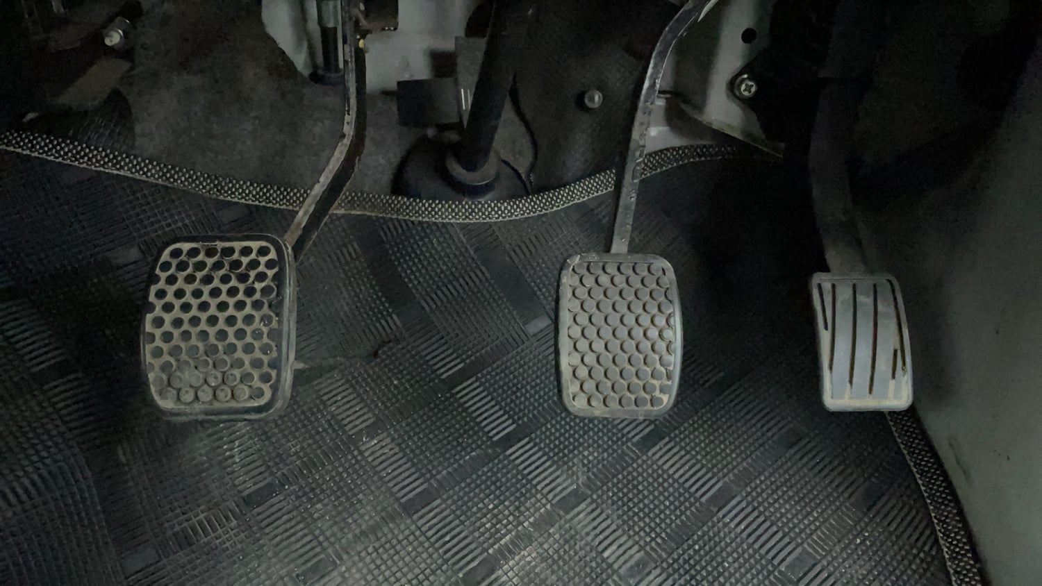Used 2021 Maruti Suzuki Eeco 5 STR WITH A/C+HTR Petrol Manual interior PEDALS VIEW