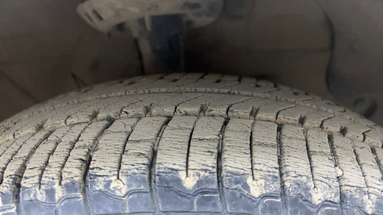 Used 2019 Hyundai Santro Sportz AMT Petrol Automatic tyres RIGHT FRONT TYRE TREAD VIEW
