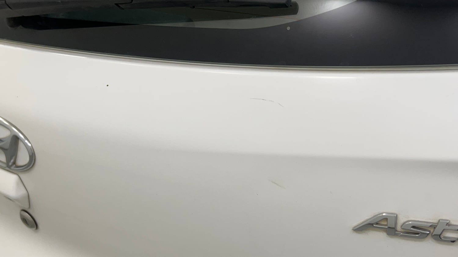 Used 2018 Hyundai Santro Asta Petrol Manual dents MINOR SCRATCH