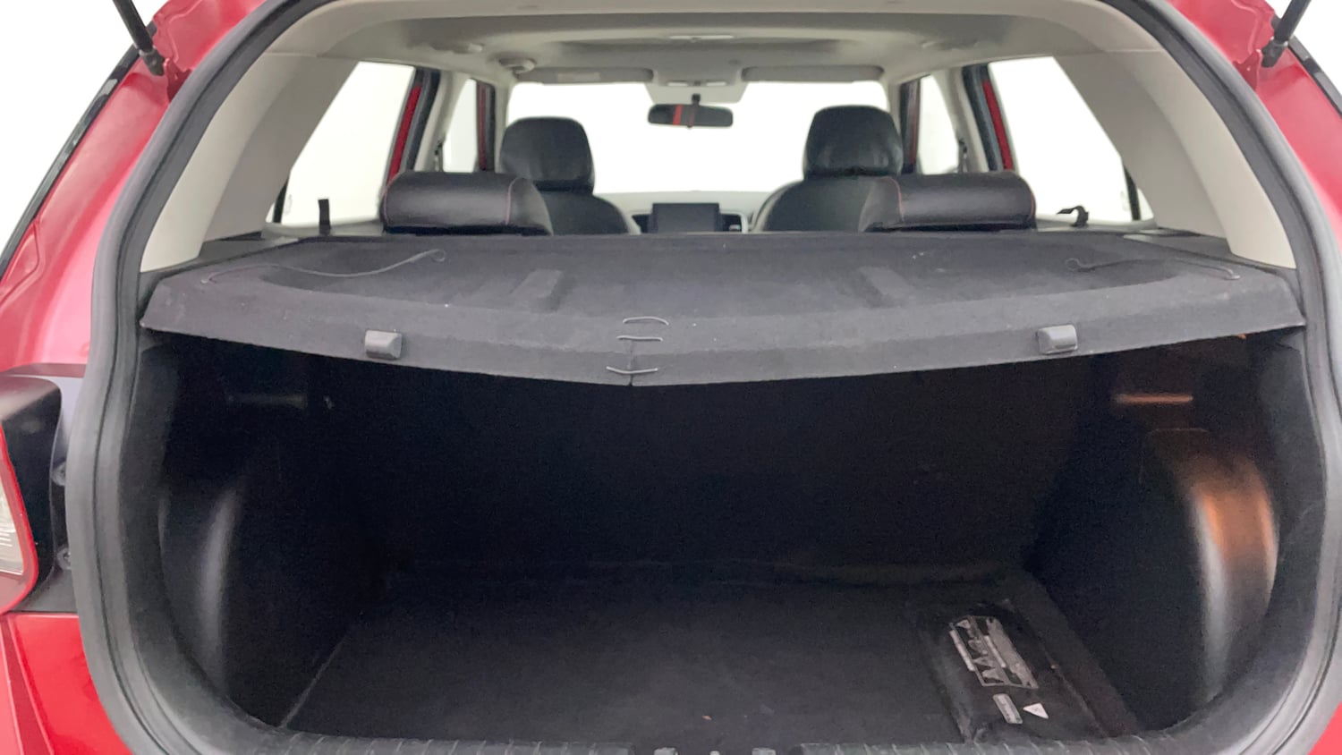 Used 2022 Hyundai Venue SX 1.0 Turbo Petrol Manual interior DICKY INSIDE VIEW