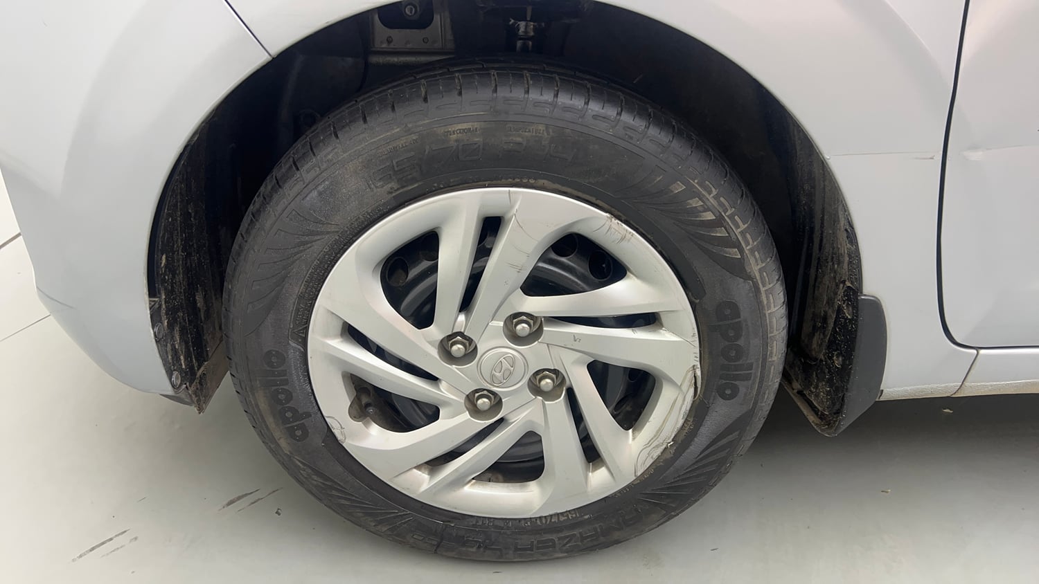 Used 2022 Hyundai Grand i10 Nios Magna 1.2 Kappa VTVT Petrol Manual tyres LEFT FRONT TYRE RIM VIEW