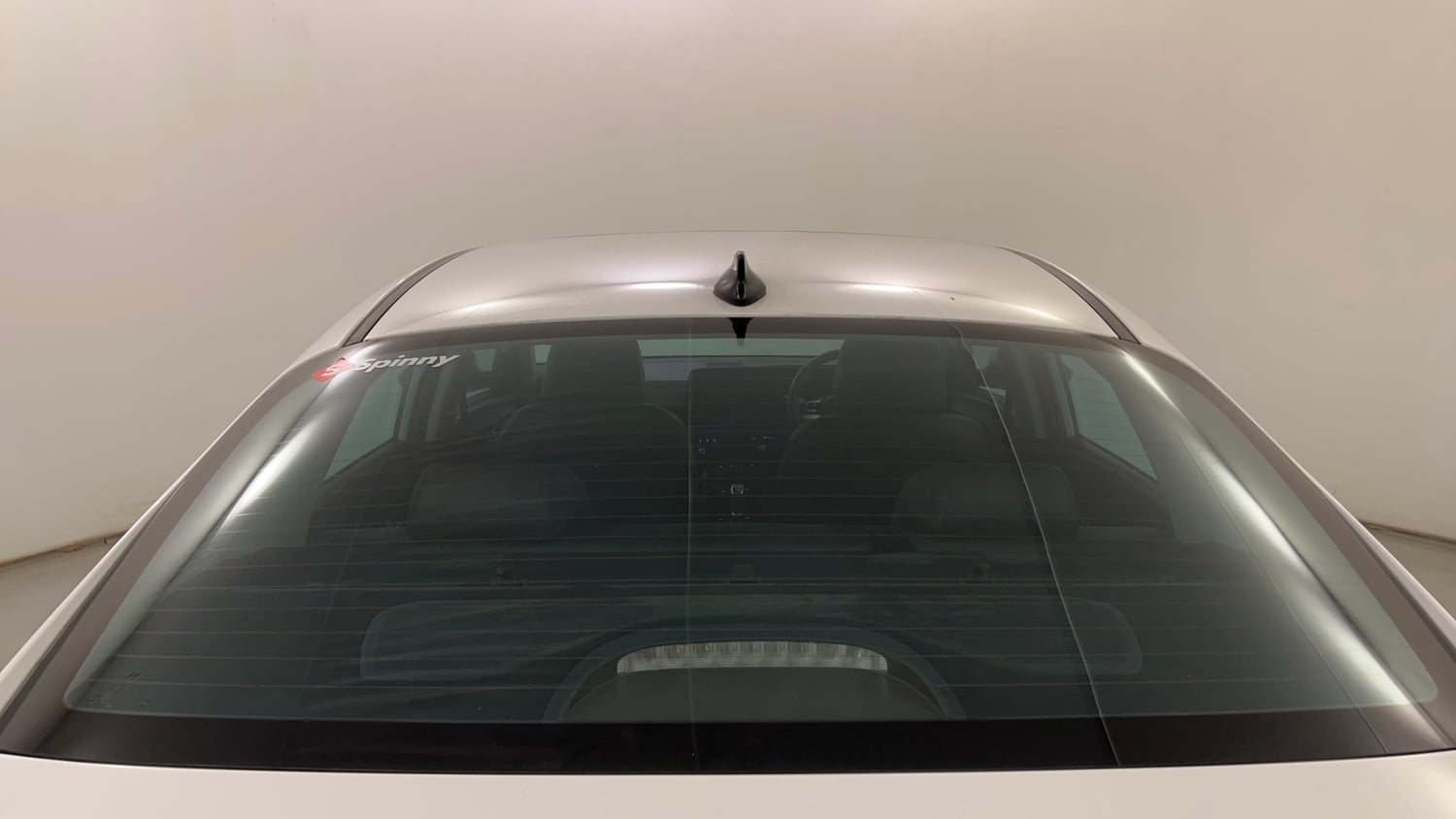 Used 2023 Hyundai Verna SX (O) 1.5 Turbo Petrol MT Petrol Manual exterior BACK WINDSHIELD VIEW