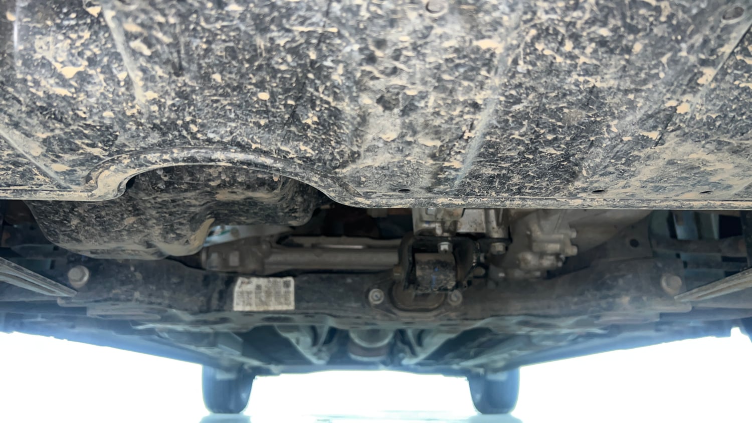 Used 2024 Hyundai Verna SX 1.5 Petrol MT Petrol Manual extra FRONT LEFT UNDERBODY VIEW