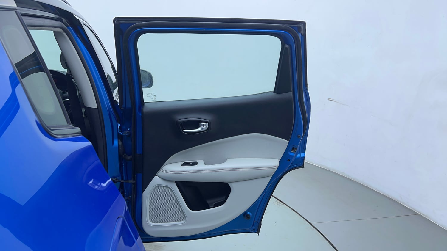 Used 2019 Jeep Compass Limited Plus Diesel 4x4 Diesel Manual interior RIGHT REAR DOOR OPEN VIEW