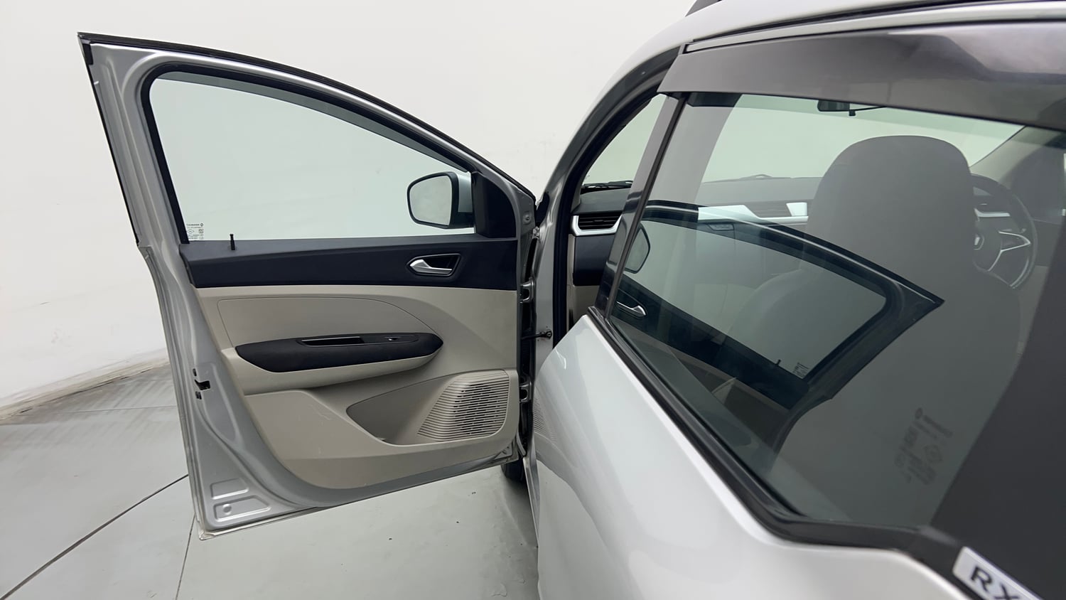 Used 2021 Renault Triber RXZ EASY-R AMT Petrol Automatic interior LEFT FRONT DOOR OPEN VIEW