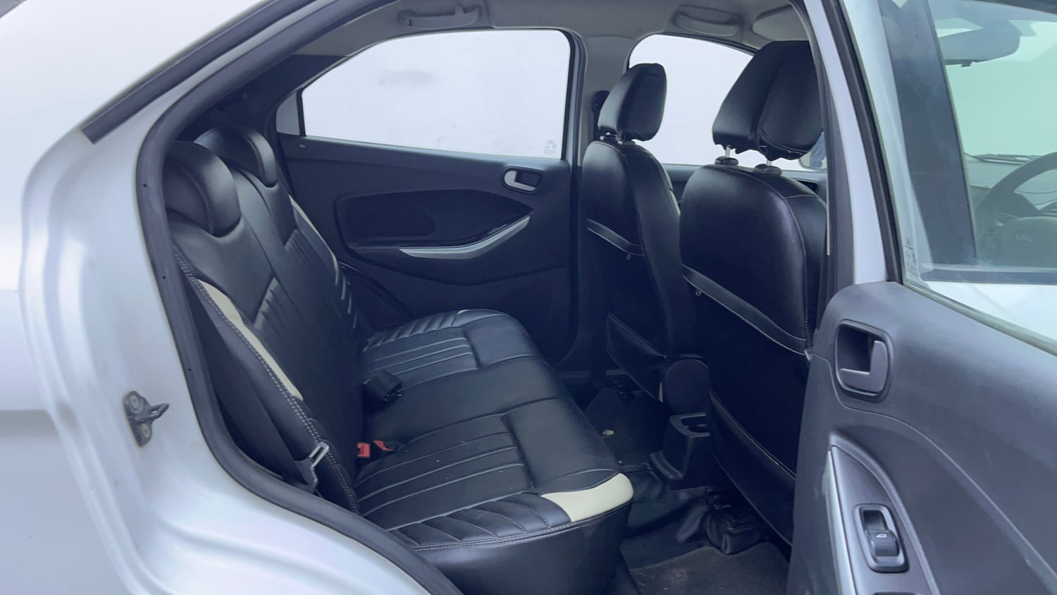 Used 2016 Ford Figo Trend 1.2 Ti-VCT Petrol Manual interior RIGHT SIDE REAR DOOR CABIN VIEW