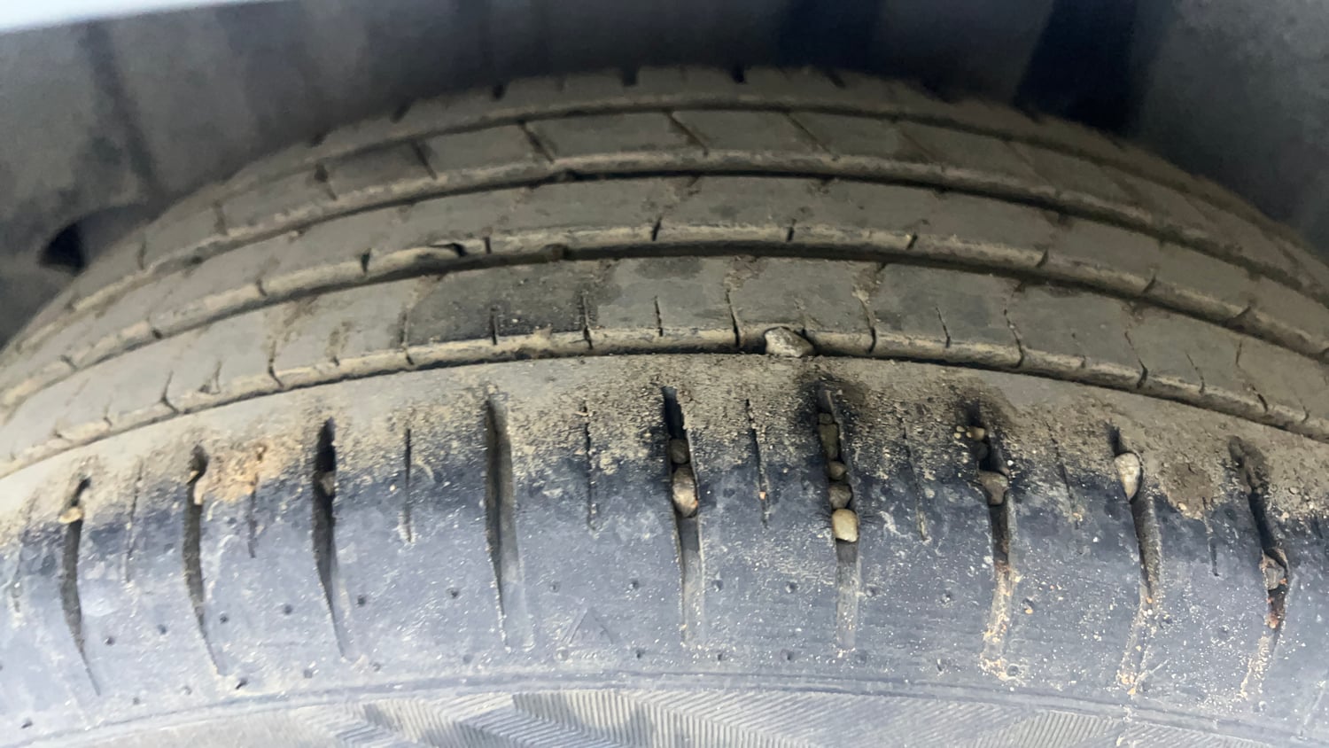 Used 2024 Maruti Suzuki Baleno Alpha MT Petrol Manual tyres LEFT REAR TYRE TREAD VIEW