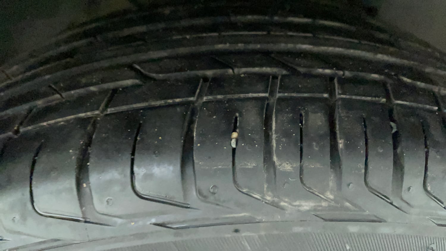 Used 2022 Tata Nexon XZ Plus Diesel Diesel Manual tyres RIGHT FRONT TYRE TREAD VIEW