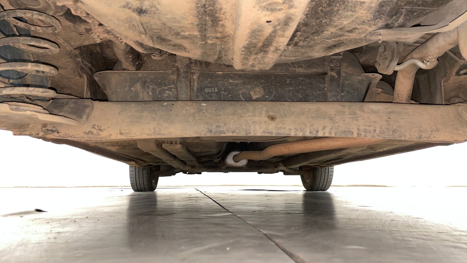 Used 2019 Hyundai Grand i10 Sportz AT 1.2 Kappa VTVT Petrol Automatic extra REAR UNDERBODY VIEW (TAKEN FROM REAR)