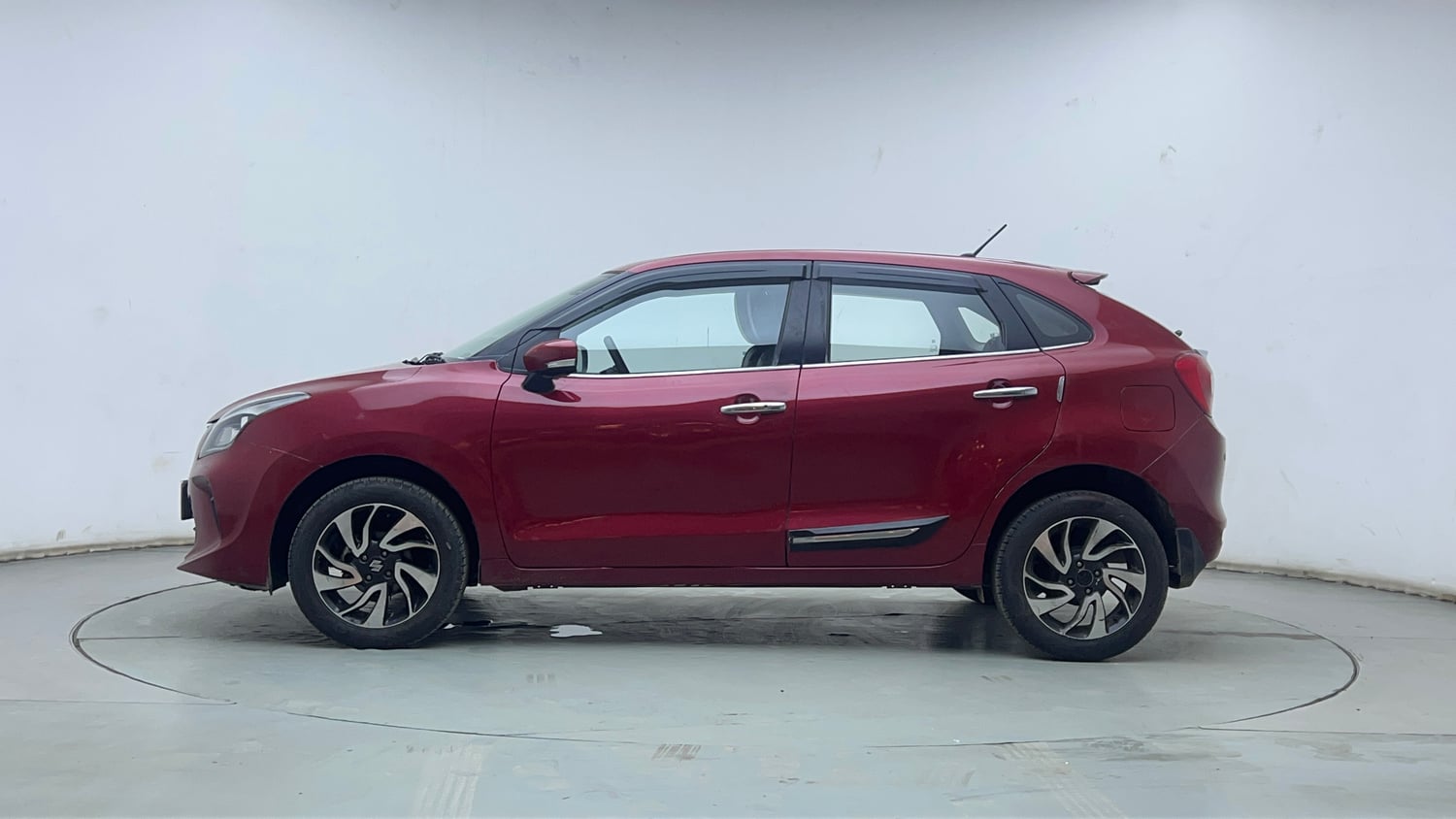 Used 2022 Maruti Suzuki Baleno Zeta Petrol Manual exterior LEFT SIDE VIEW