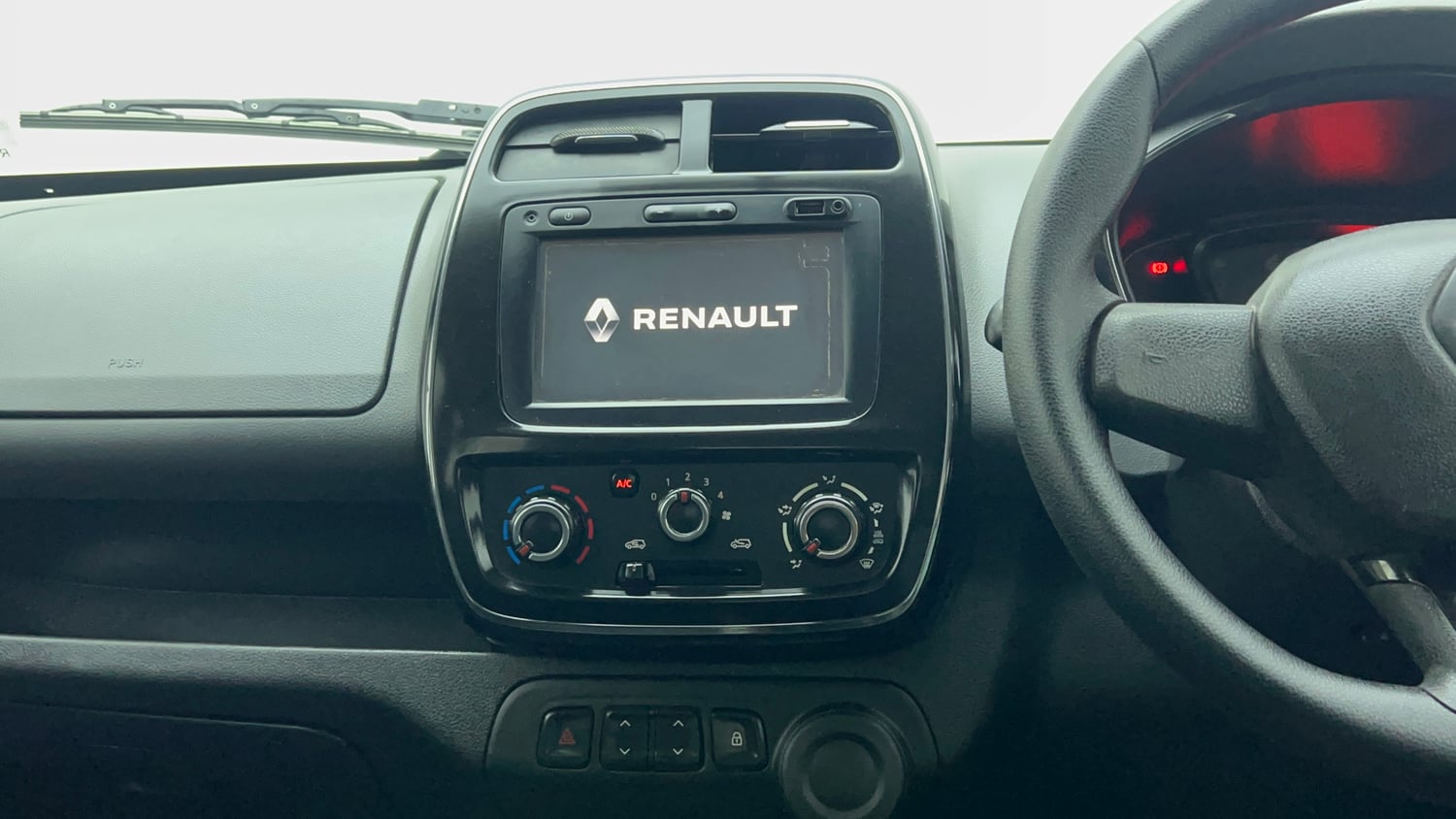 Used 2017 Renault Kwid 1.0 RXT Petrol Manual top_features Integrated (in-dash) music system