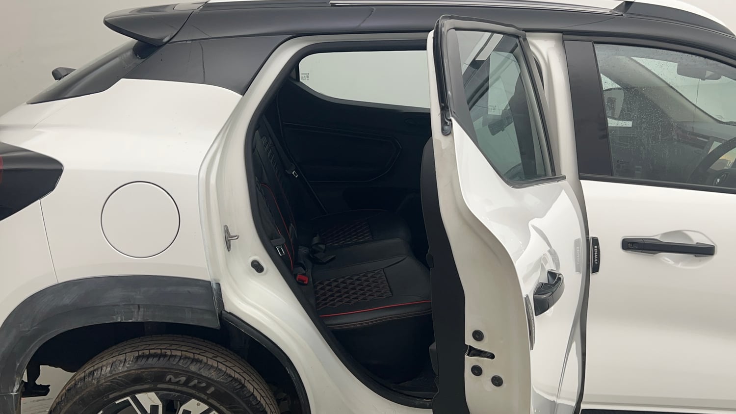 Used 2023 Renault Kiger RXZ AMT Dual Tone Petrol Automatic interior RIGHT SIDE REAR DOOR CABIN VIEW