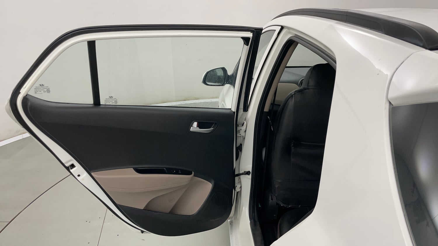 Used 2017 Hyundai Grand i10 Sportz (O) 1.2 Kappa VTVT Petrol Manual interior LEFT REAR DOOR OPEN VIEW