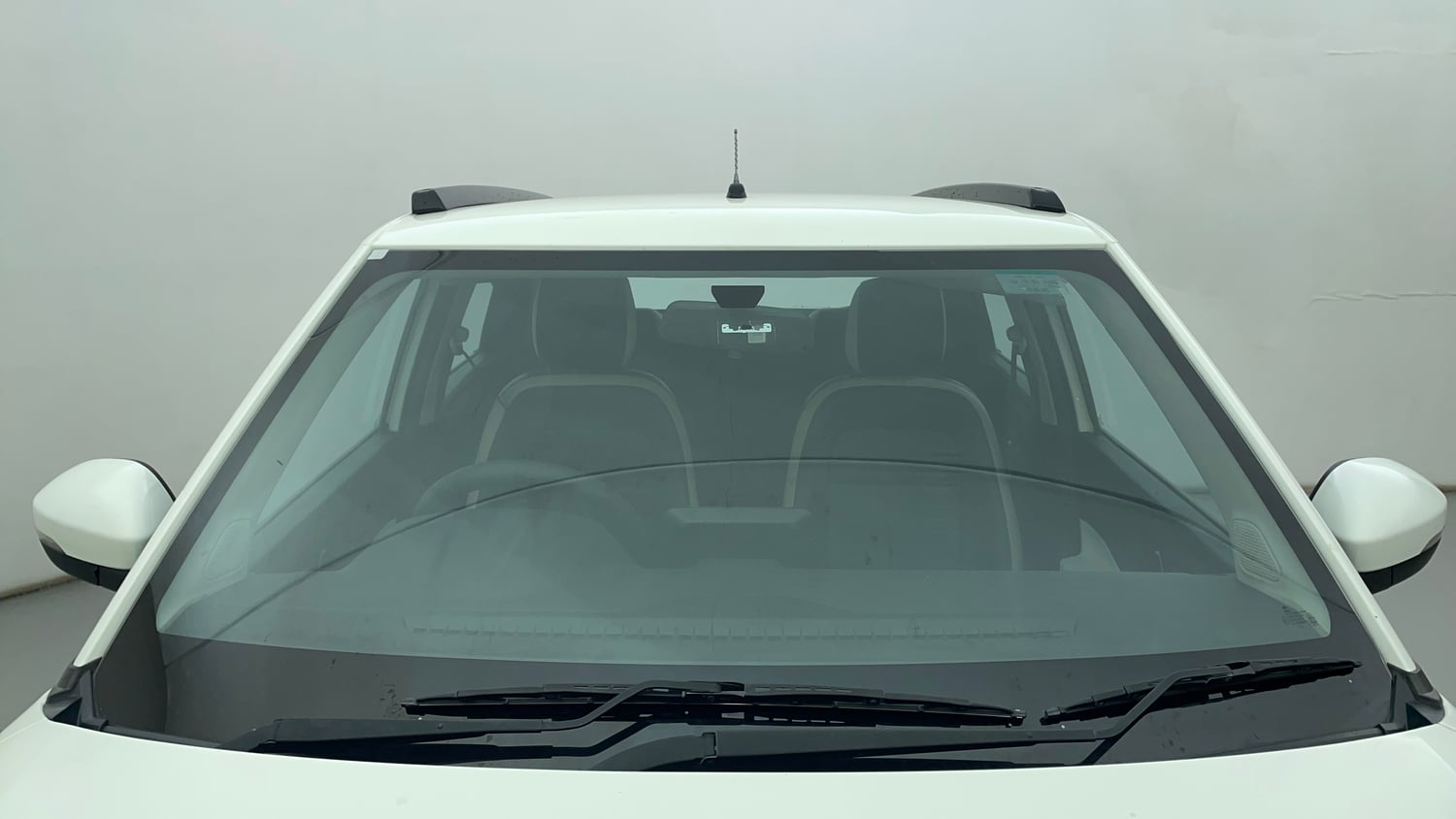 Used 2023 Tata Punch Accomplished AMT Petrol Automatic exterior FRONT WINDSHIELD VIEW