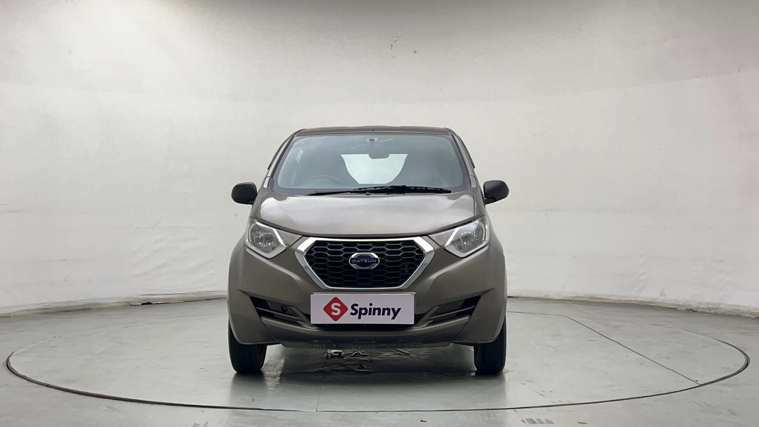 Used 2018 Datsun Redi-GO A Petrol Manual exterior FRONT VIEW