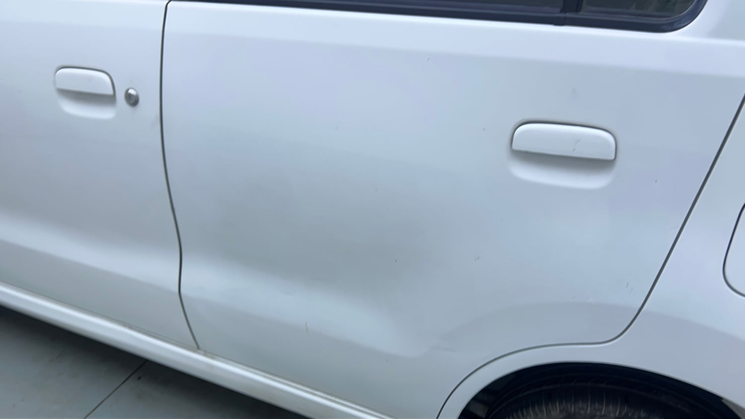 Used 2017 Maruti Suzuki Wagon R VXI+ Petrol Manual dents MINOR DENT