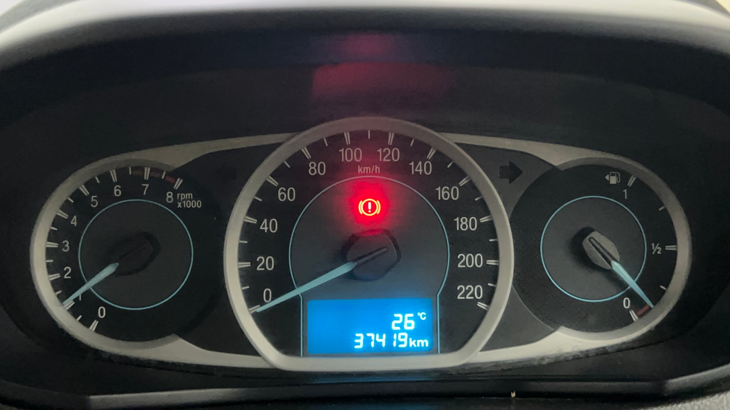 Used 2016 Ford Figo Aspire Titanium 1.2 Ti-VCT Petrol Manual interior CLUSTERMETER VIEW