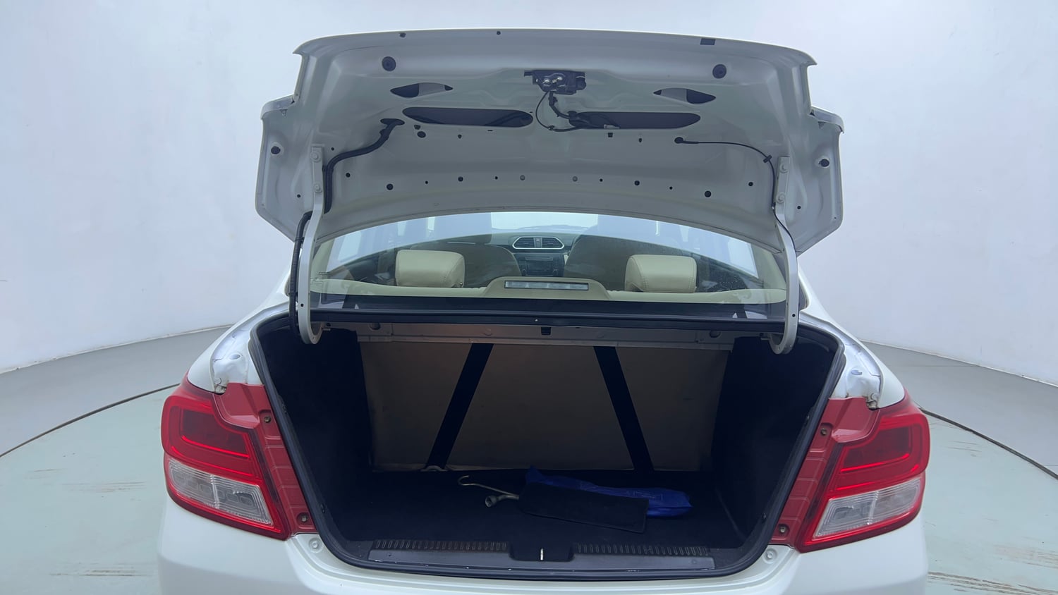 Used 2020 Maruti Suzuki Dzire VXi Petrol Manual interior DICKY DOOR OPEN VIEW