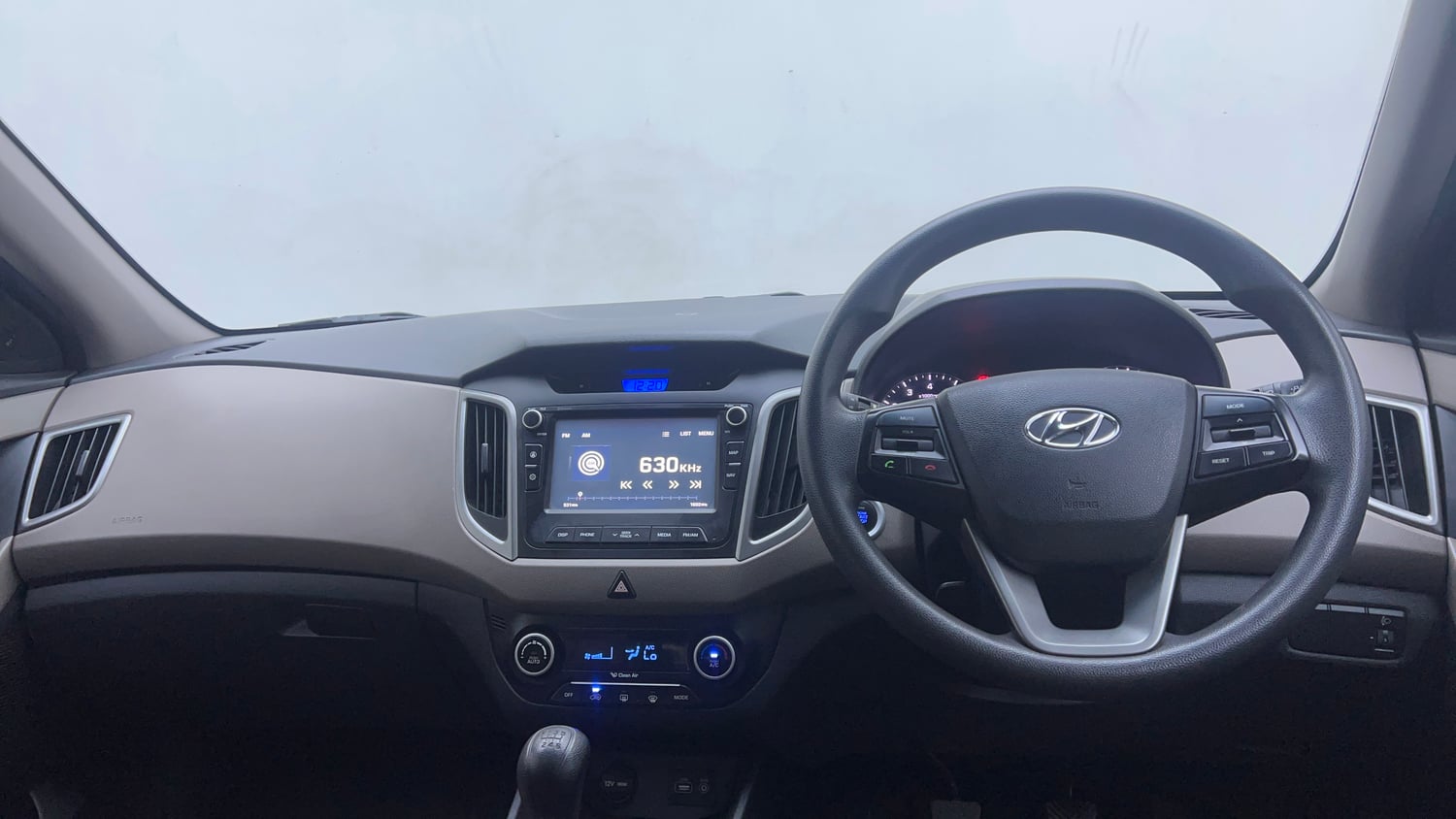 Used 2017 Hyundai Creta 1.6 SX Plus Petrol Petrol Manual interior DASHBOARD VIEW