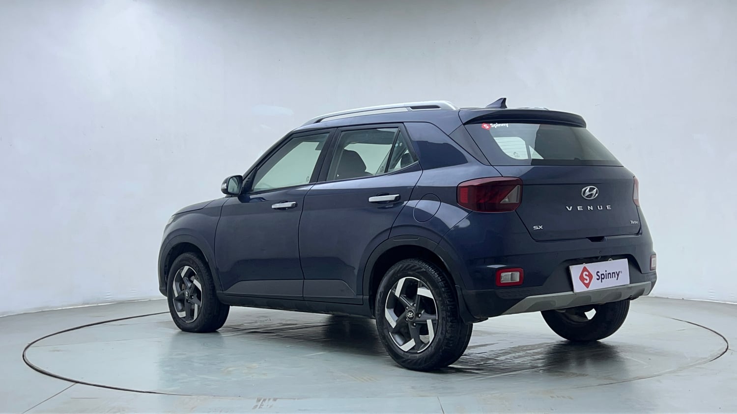 Used 2020 Hyundai Venue SX Plus 1.0 Turbo DCT Petrol Automatic exterior LEFT REAR CORNER VIEW