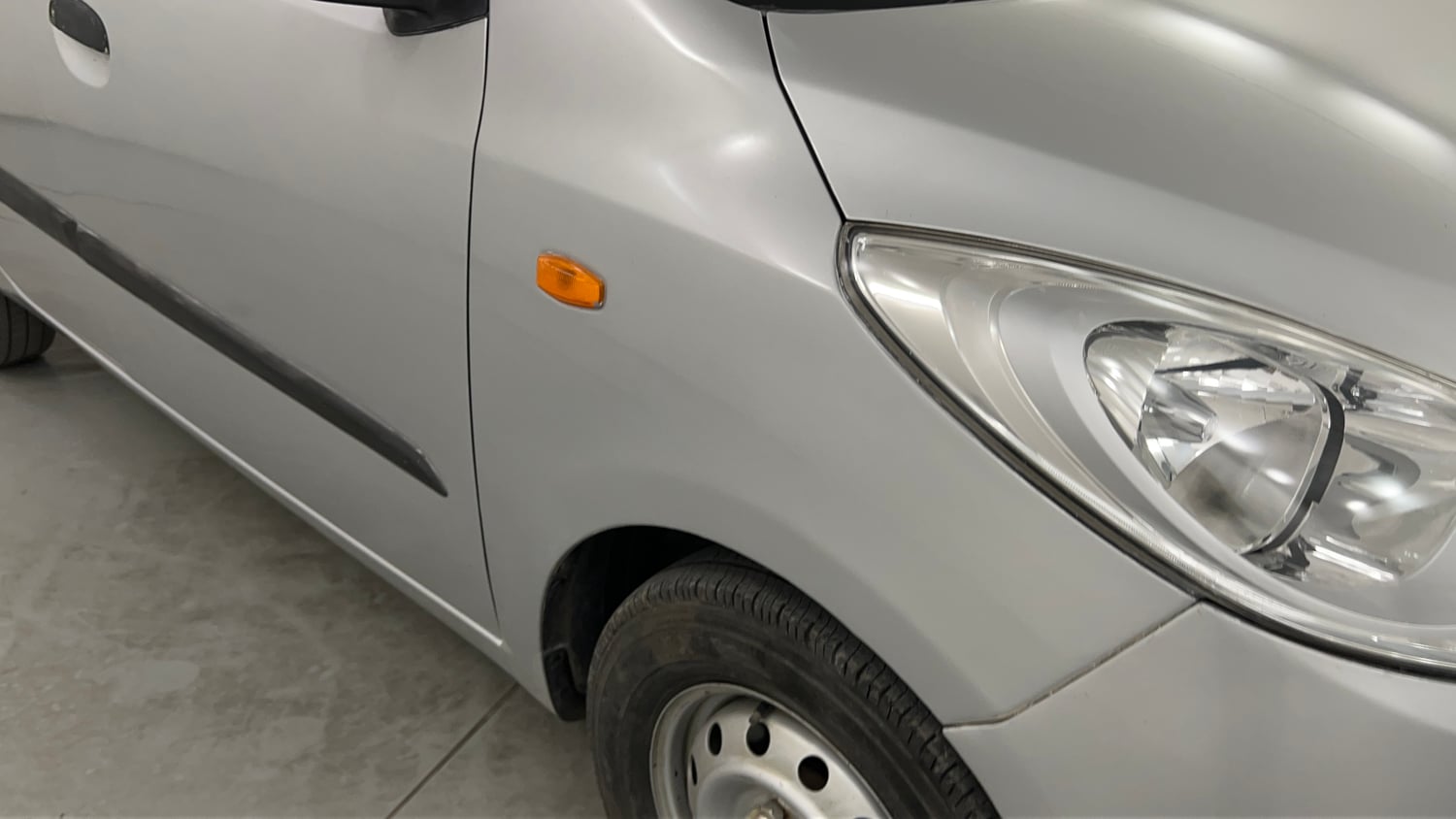Used 2014 Hyundai i10 Magna 1.1 iRDE2 Petrol Manual dents MINOR SCRATCH