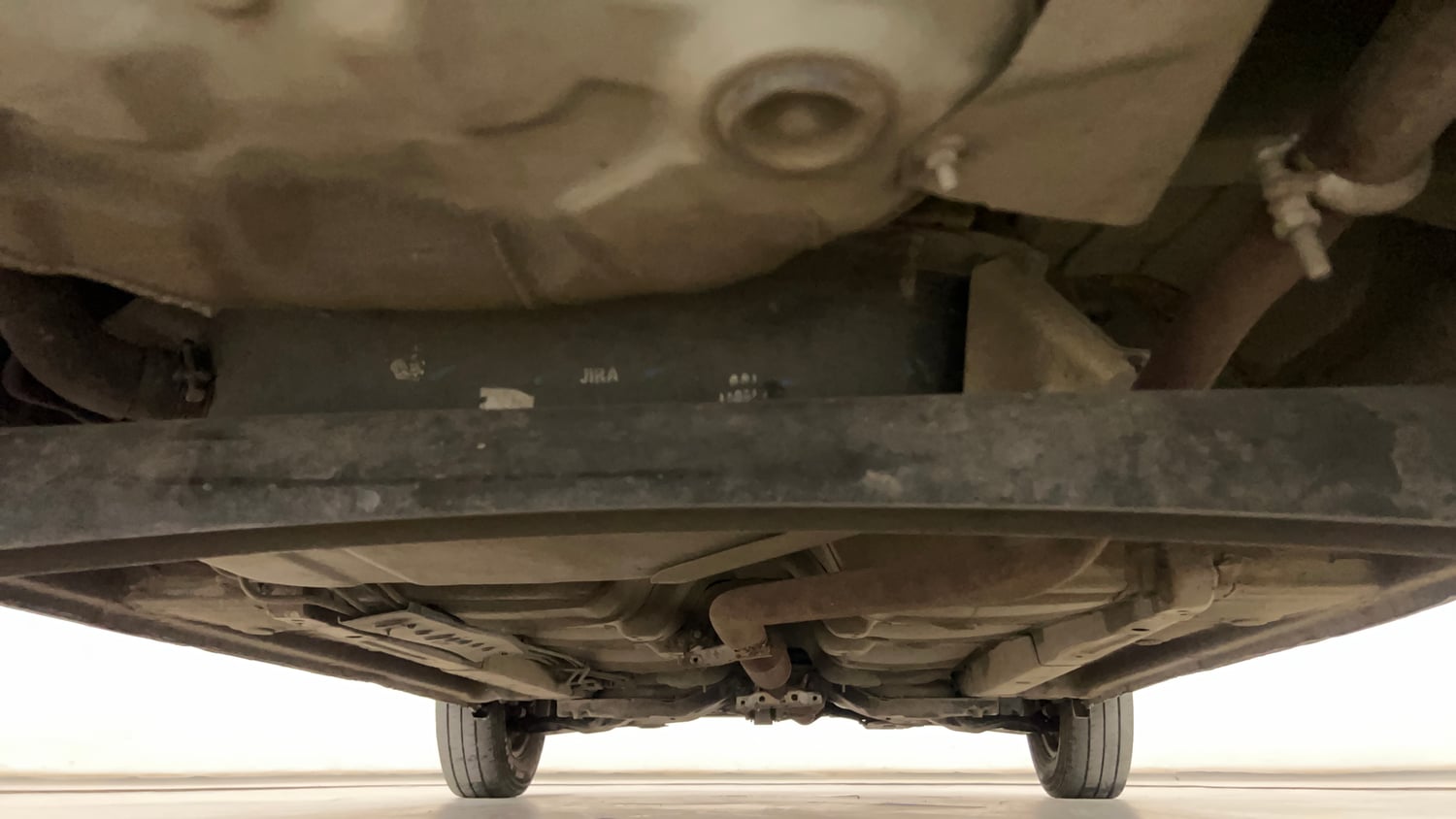 Used 2014 Hyundai i10 Magna 1.1 iRDE2 Petrol Manual extra REAR UNDERBODY VIEW (TAKEN FROM REAR)