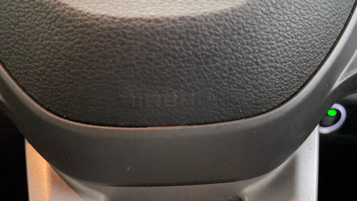 Used 2023 Tata Punch Accomplished AMT Petrol Automatic top_features Airbags