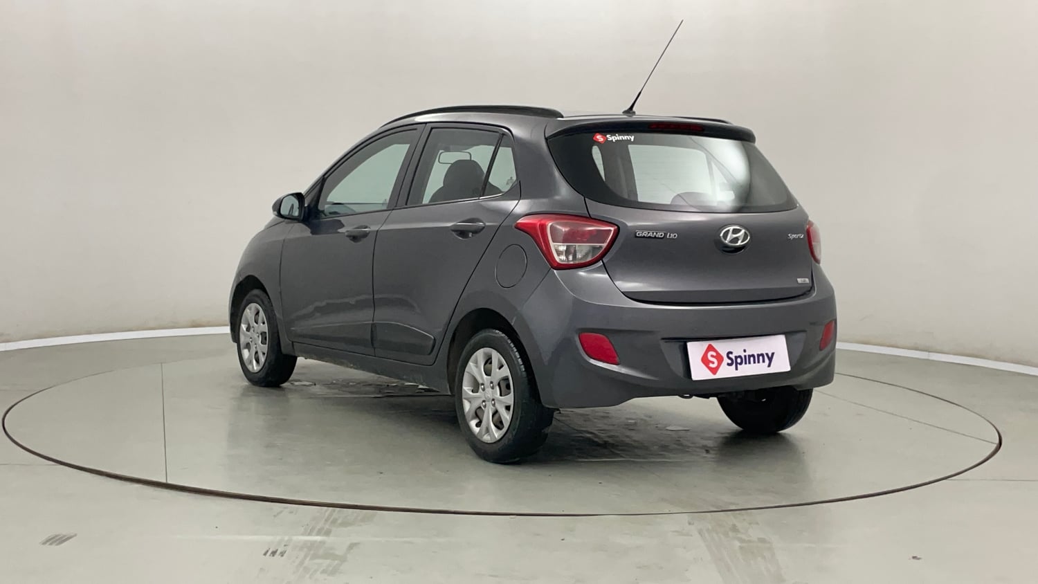 Used 2015 Hyundai Grand i10 Sportz 1.2 Kappa VTVT Petrol Manual exterior LEFT REAR CORNER VIEW