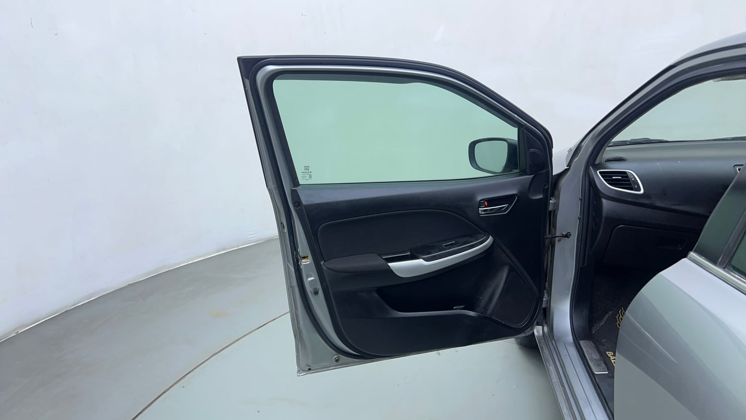 Used 2017 Maruti Suzuki Baleno Zeta 1.3 Diesel Manual interior LEFT FRONT DOOR OPEN VIEW
