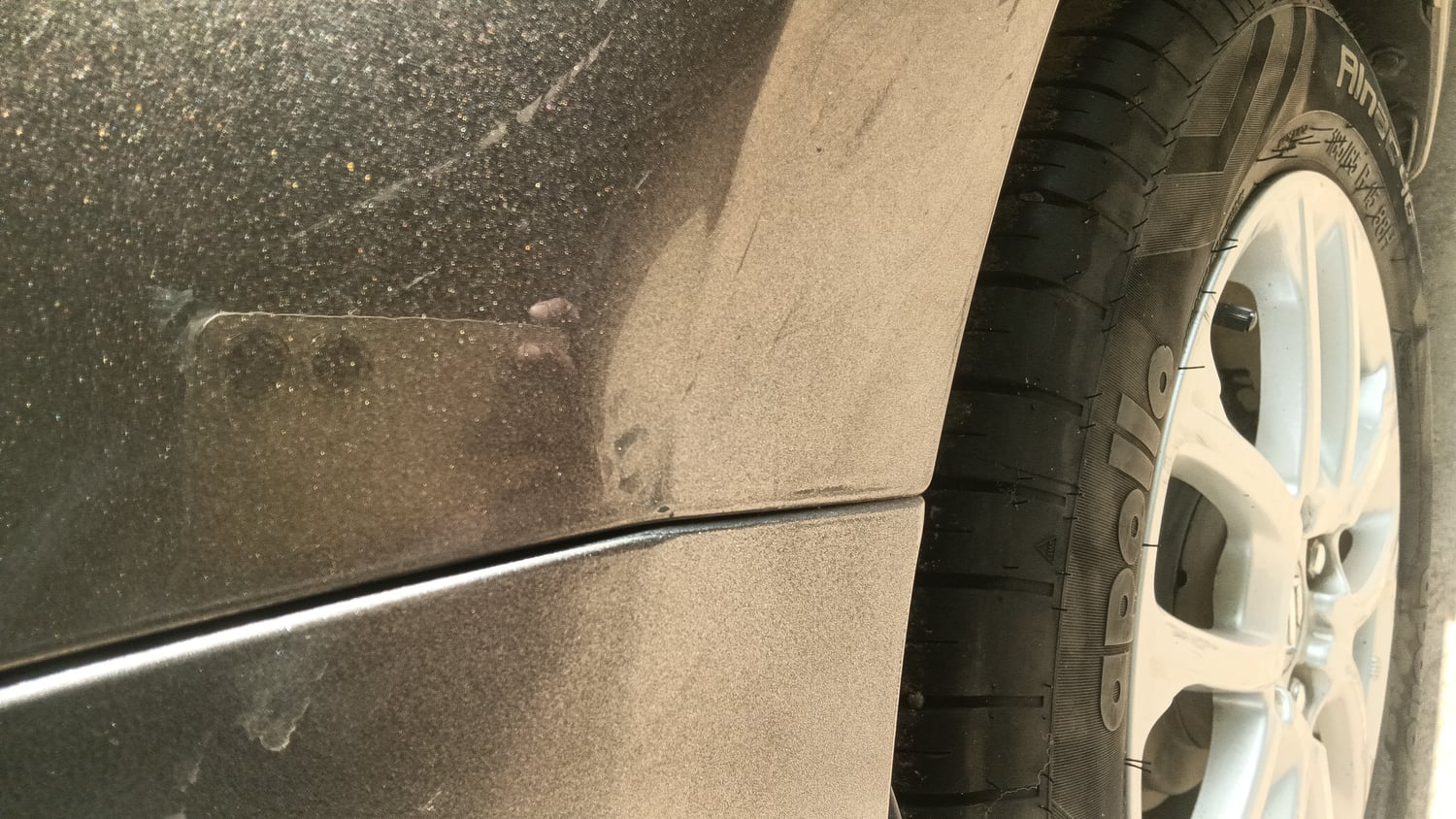 Used 2019 Maruti Suzuki Swift ZXi Petrol Manual dents MINOR DENT