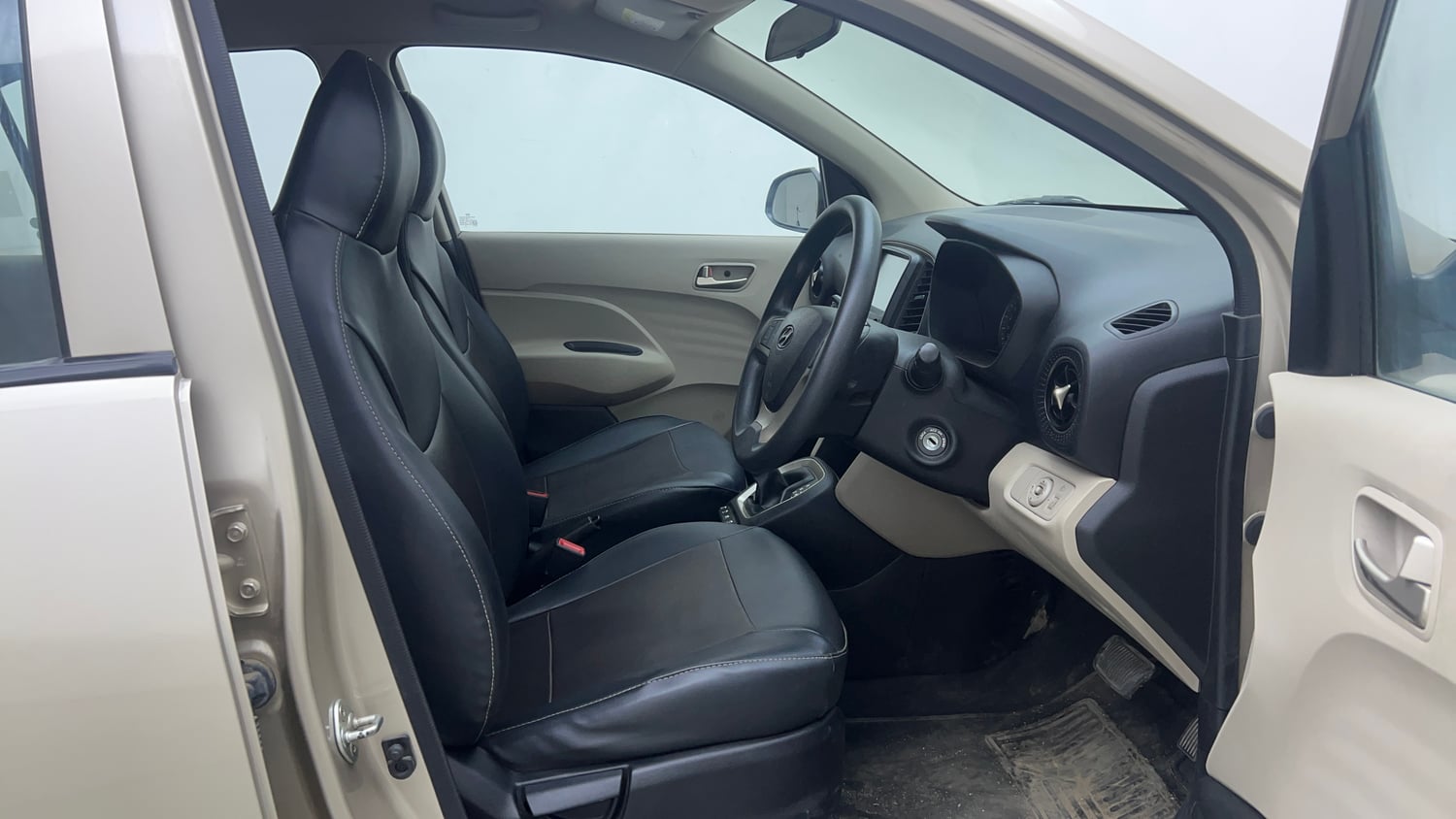 Used 2019 Hyundai Santro Sportz AMT Petrol Automatic interior RIGHT SIDE FRONT DOOR CABIN VIEW