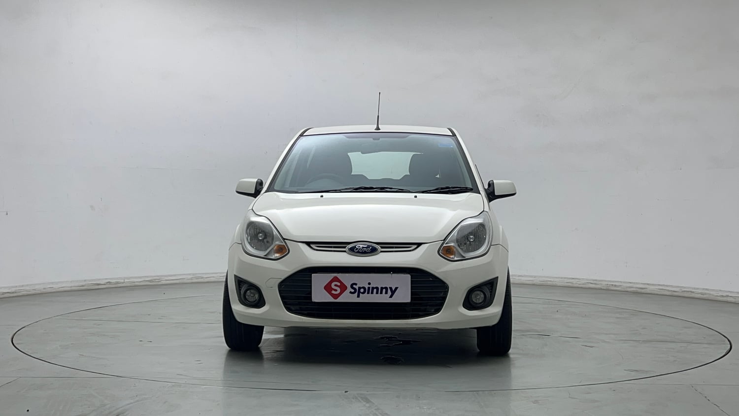 Used 2014 Ford Figo Duratec Petrol EXI 1.2 Petrol Manual exterior FRONT VIEW