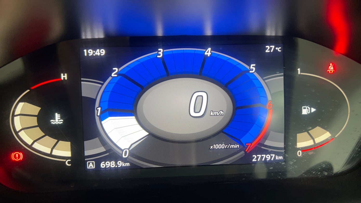 Used 2023 Nissan Magnite XV Petrol Manual interior CLUSTERMETER VIEW