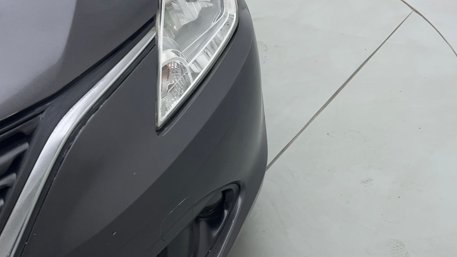 Used 2018 Maruti Suzuki Baleno Zeta 1.2 Petrol Manual dents MINOR SCRATCH