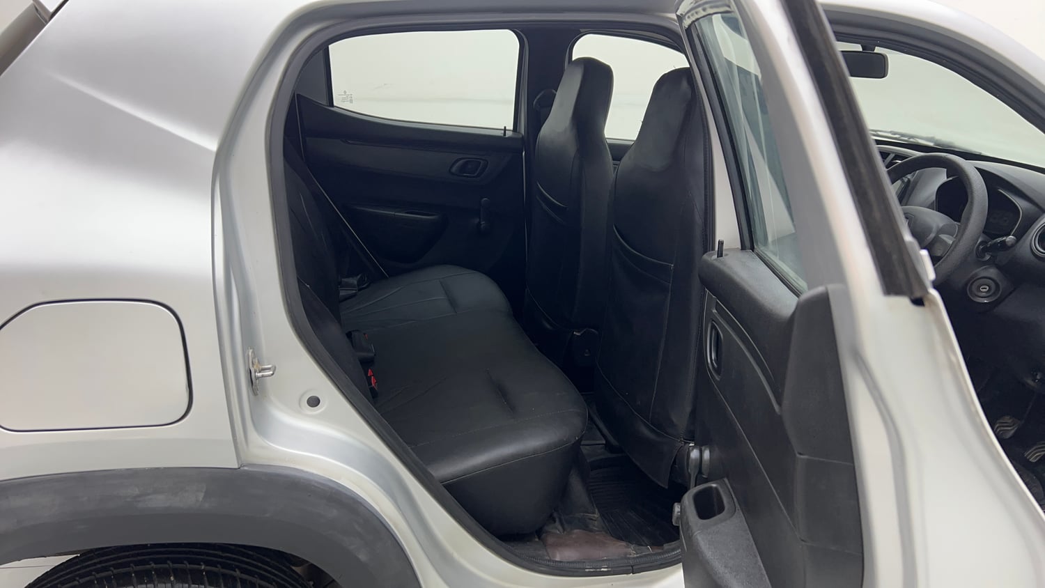 Used 2018 Renault Kwid 1.0 RXL Petrol Manual interior RIGHT SIDE REAR DOOR CABIN VIEW