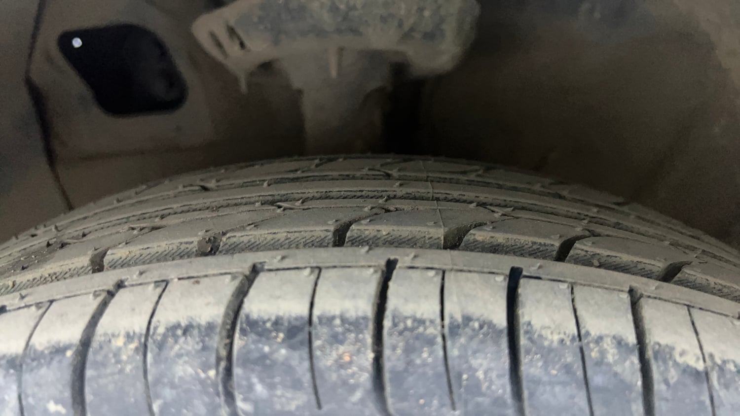 Used 2019 Hyundai Santro Sportz AMT Petrol Automatic tyres LEFT FRONT TYRE TREAD VIEW