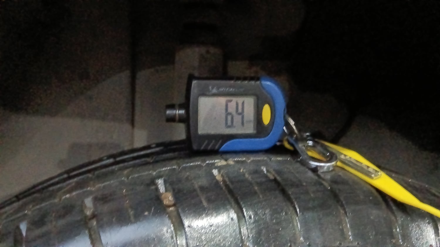 Used 2022 Tata Punch Creative AMT Petrol Automatic tyres RIGHT REAR TYRE TREAD VIEW