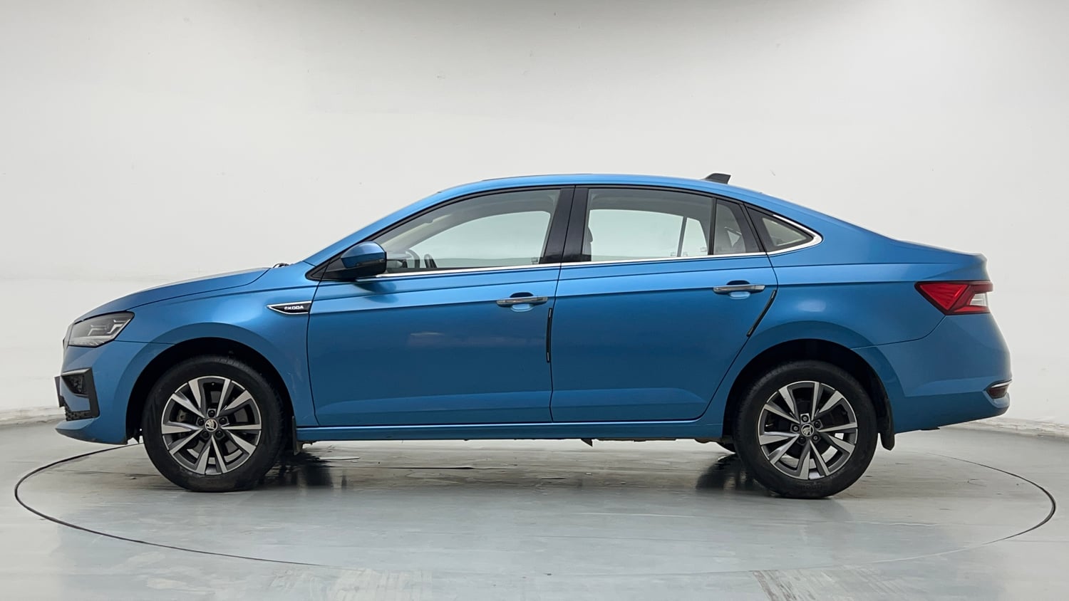 Used 2022 Skoda Slavia Style 1.5L TSI DSG Petrol Automatic exterior LEFT SIDE VIEW