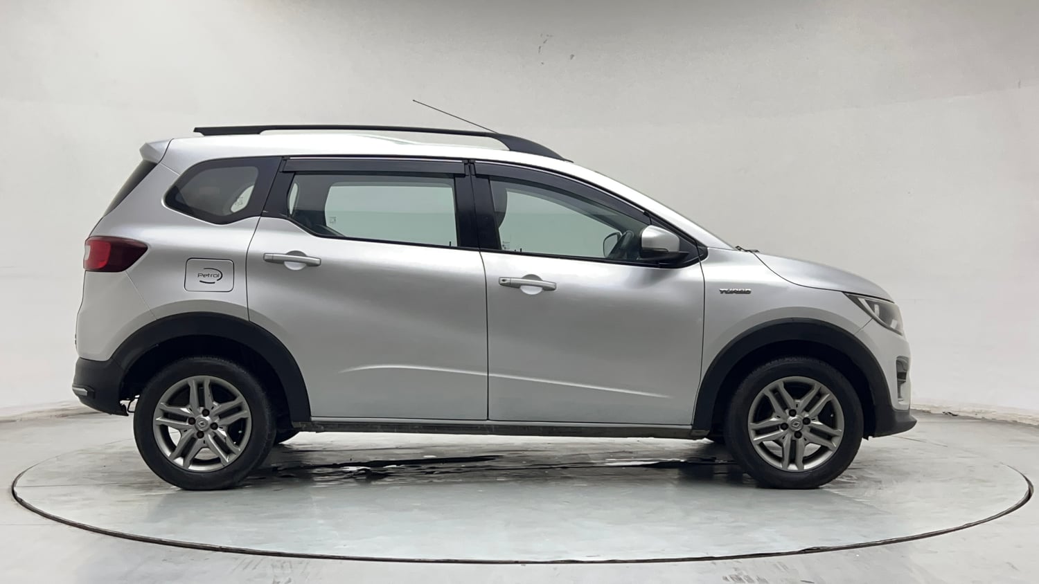 Used 2021 Renault Triber RXZ EASY-R AMT Petrol Automatic exterior RIGHT SIDE VIEW